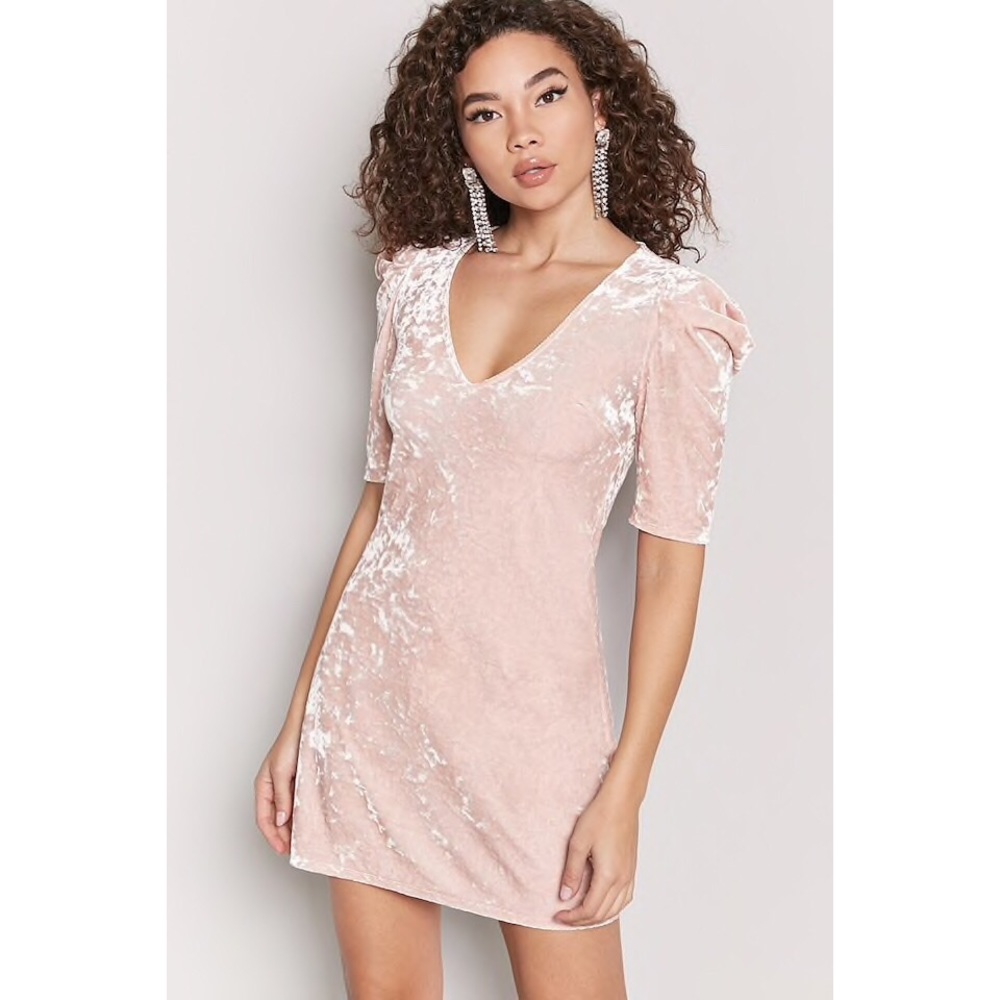 BLUSH PINK VELVET DRESS